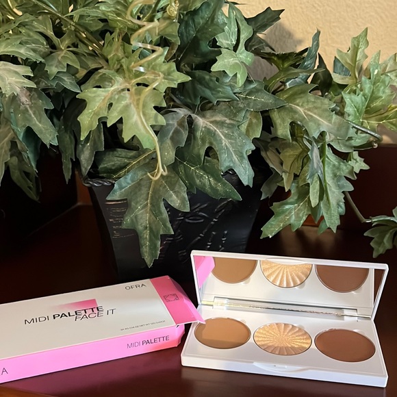 OFRA Other - OFRA Face It Midi Palette NEW IN BOX